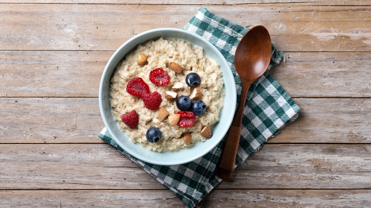 Доктор Мясников объяснил, из каких продуктов должен состоять правильный завтрак