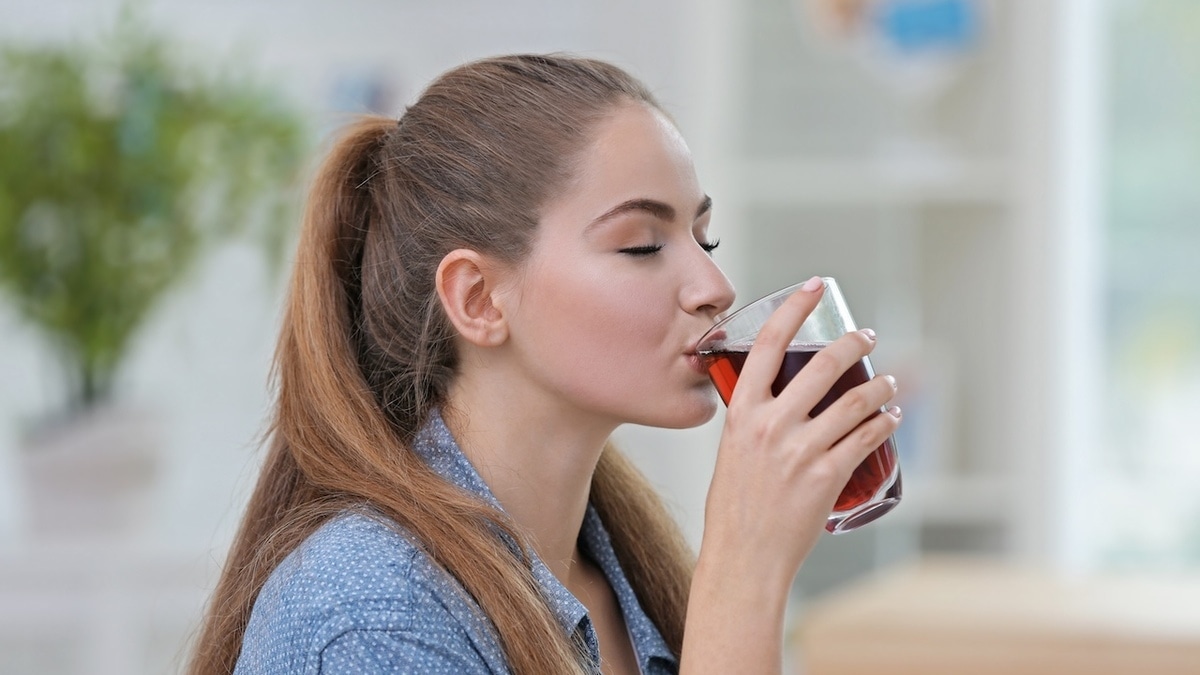 Не только чай: назван еще один напиток, помогающий быстро уснуть