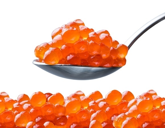 Нужна не только в Новый год: эндокринолог озвучила полезные свойства икры 