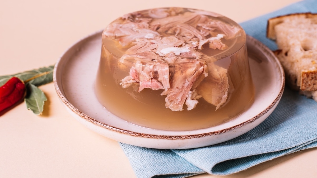 Почему иностранцам так не нравится холодец, а русские его обожают — комментарий врача-диетолога