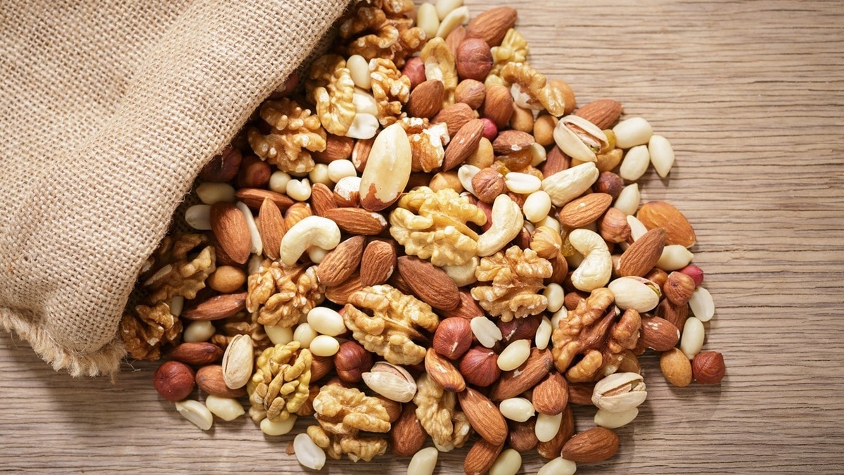 Какие орехи самые полезные? Доктор Мясников назвал только два вида Какие орехи самые полезные? Доктор Мясников назвал только два вида