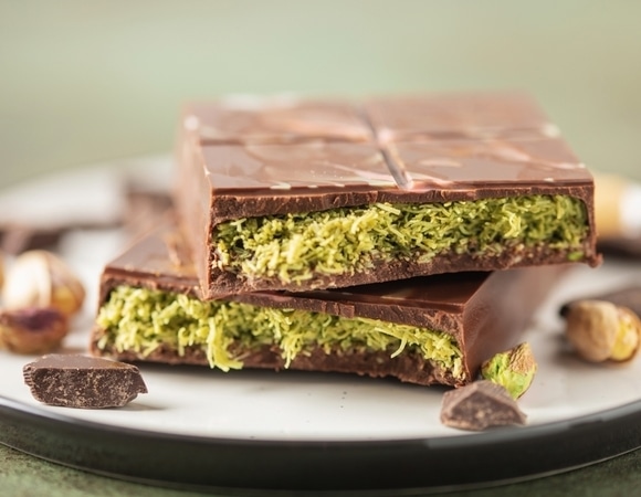 Восточная роскошь: почему дубайский шоколад стал трендом и как его готовить