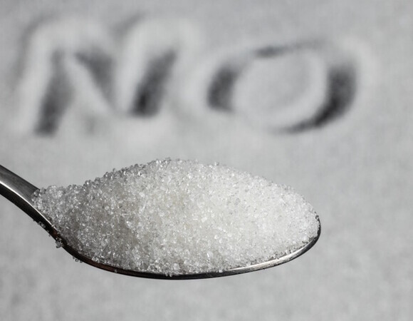 Доктор Мясников назвал три главных врага красоты и молодости кожи