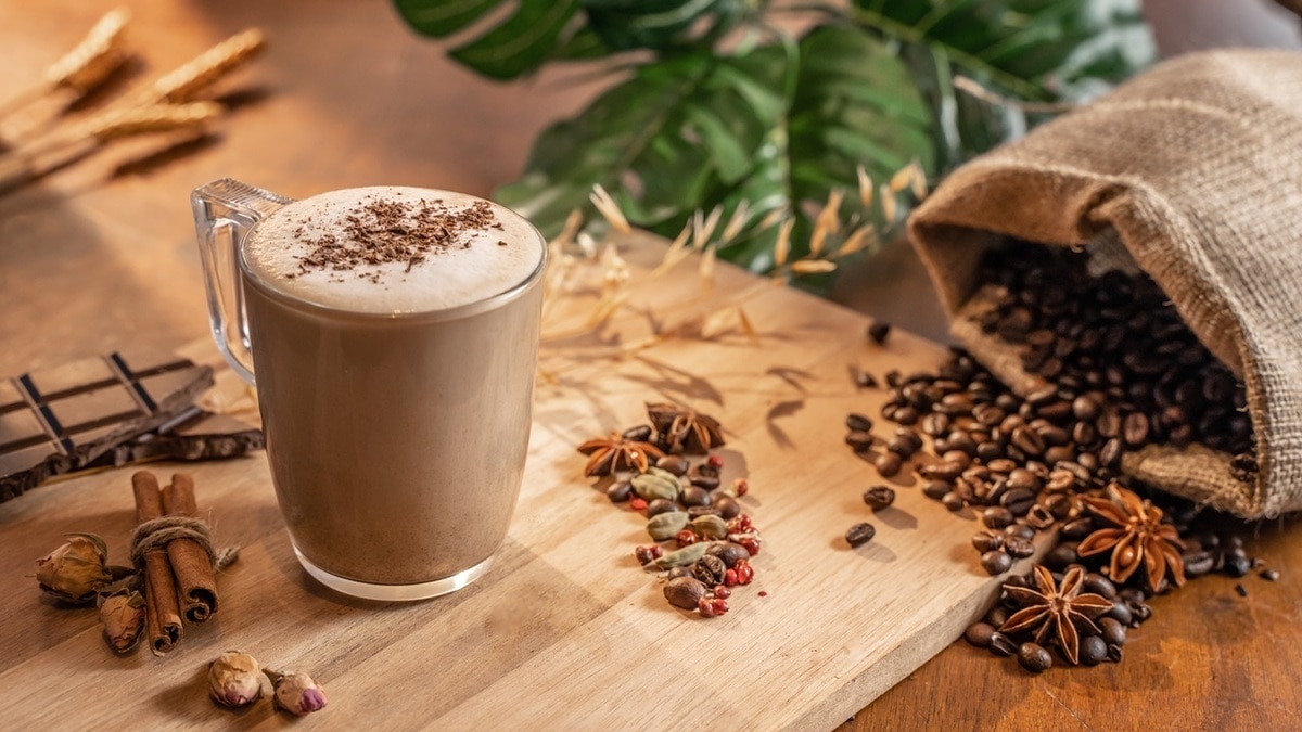 Пейте на здоровье! Доктор Мясников перечислил полезные свойства кофе