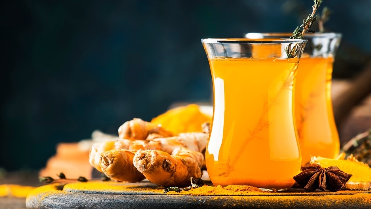 Доктор Мясников напомнил рецепт противовирусного коктейля — в сезон простуд ингредиенты должны быть под рукой