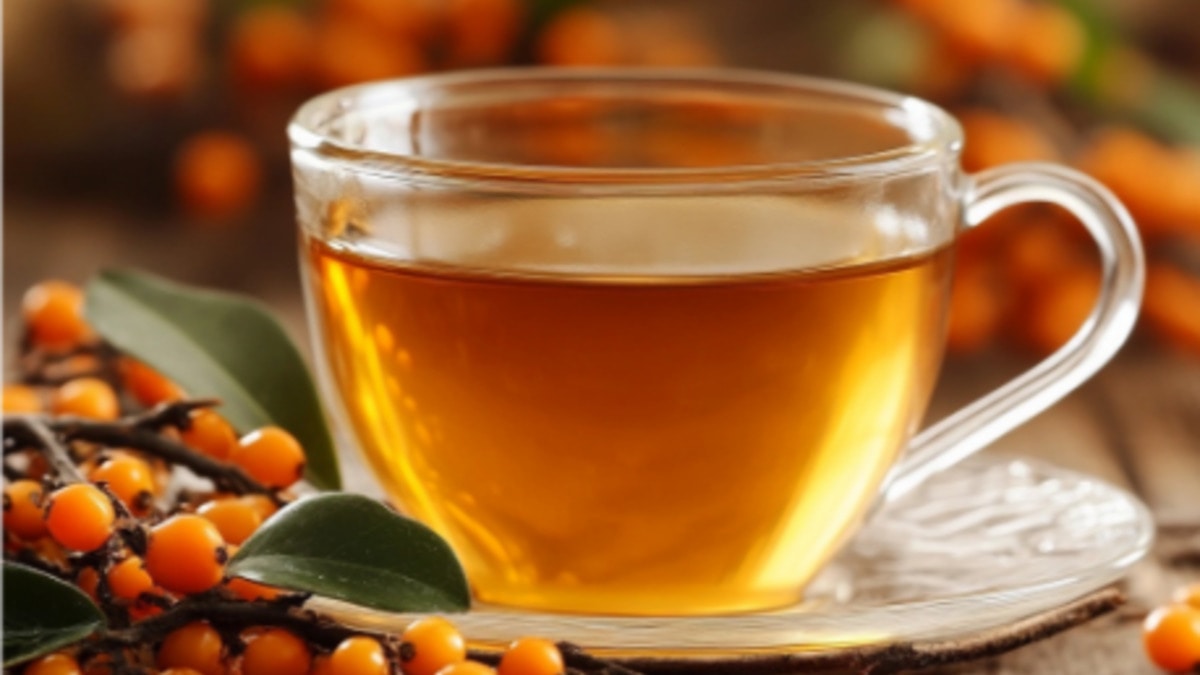 Согревает и тело, и душу: рецепт облепихового чая — прямо как в ресторане