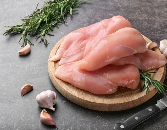 Как разделать целую курицу на филе — урок от шеф-повара Как разделать целую курицу на филе — урок от шеф-повара