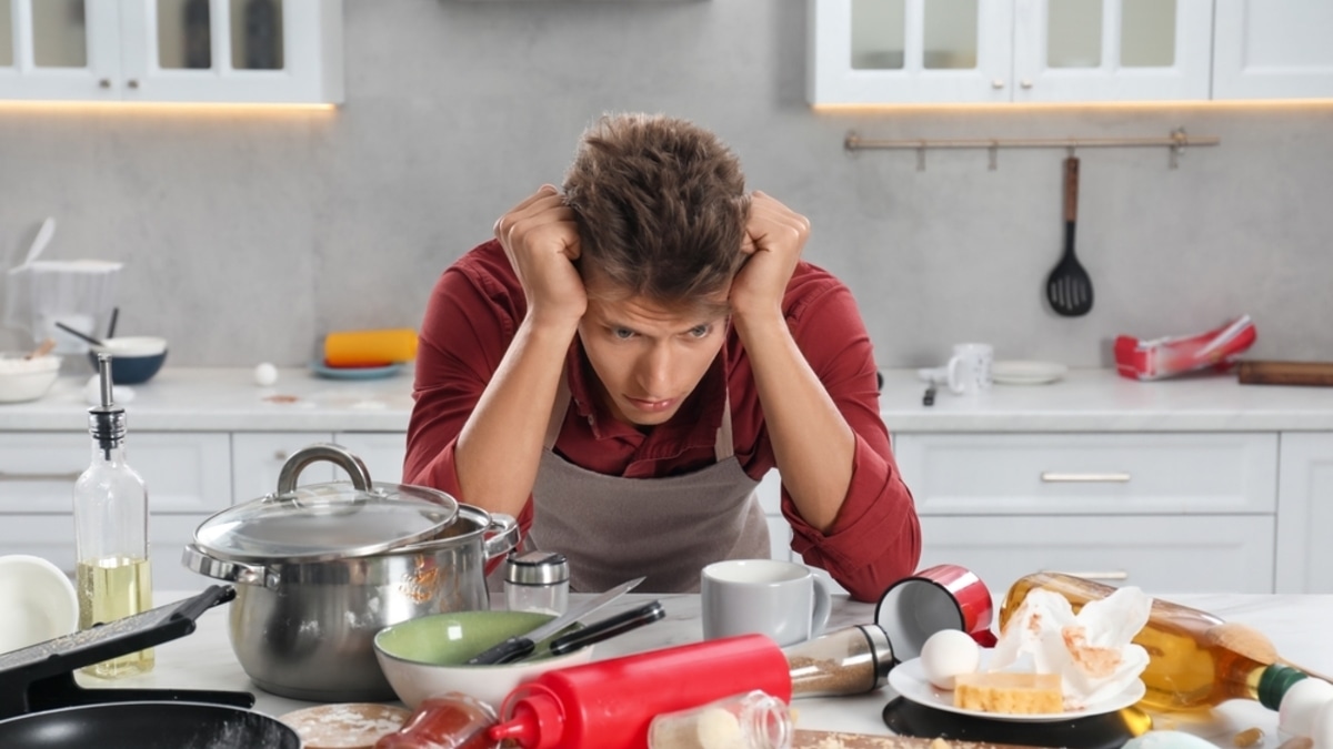 Ни в коем случае не оставляйте на столе грязную посуду: народные приметы и обычаи о еде Ни в коем случае не оставляйте на столе грязную посуду: народные приметы и обычаи о еде