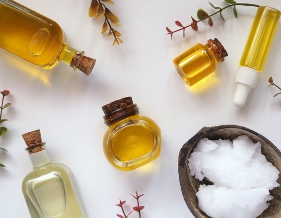 Закроют норму по жирным кислотам: сочетание этих двух масел способно замедлить старение Закроют норму по жирным кислотам: сочетание этих двух масел способно замедлить старение