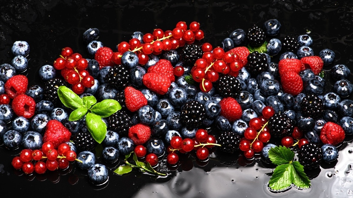 Ядовитое удовольствие: мытые ягоды могут быть опасны — и вот почему