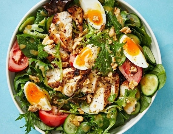 Теплый салат: секреты приготовления блюда, которое может заменить целый обед Теплый салат: секреты приготовления блюда, которое может заменить целый обед