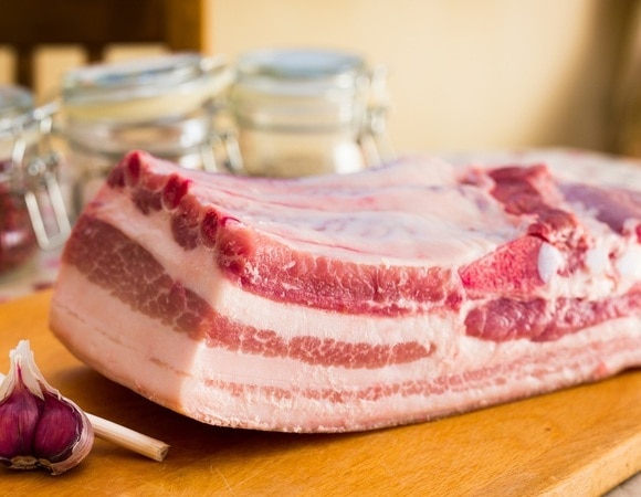 Как правильно хранить сало? Шеф-повар Астафьев раскрыл главный секрет