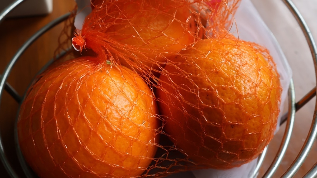 Почему апельсины продают в красных сетках? Уловка продавцов раскрыта