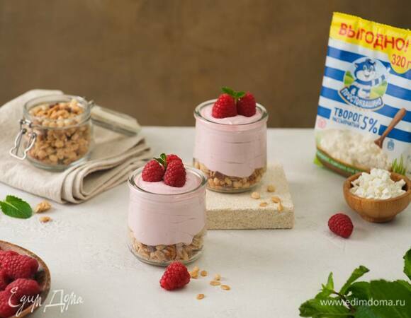 Спецпроект "Творог - всему голова" для бренда "Простоквашино" 