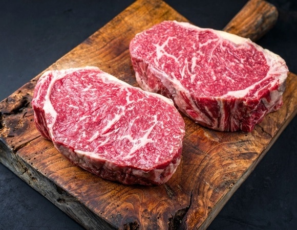 Как быстро разморозить мясо — если не учесть нюансы, можно испортить ценный продукт Как быстро разморозить мясо — если не учесть нюансы, можно испортить ценный продукт