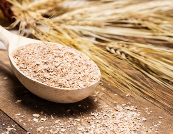 Делаем полезные отруби еще и вкусными: в какие блюда можно добавлять этот кладезь клетчатки