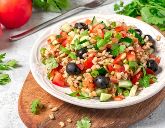 Совершенно другой вкус! Табуле из перловки сделает эту полезную кашу еще и любимой