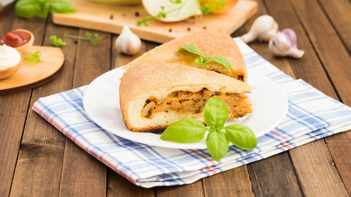 Чем больше, тем счастливее: какие пирожки на Руси пекли 11 февраля в Лаврентьев день 