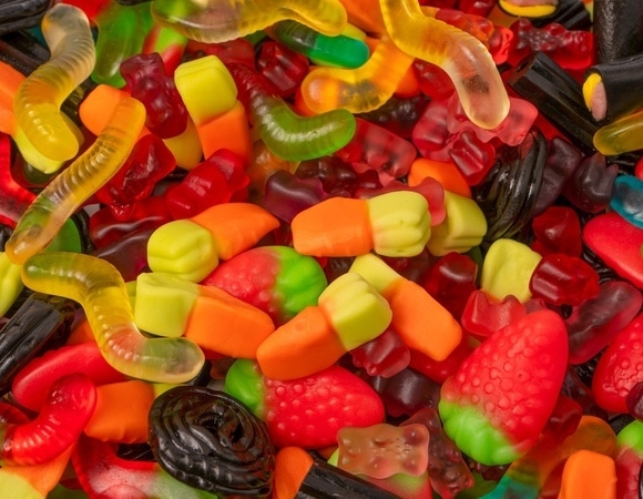 Детям такое точно нельзя: какой мармелад считается опасным для здоровья 