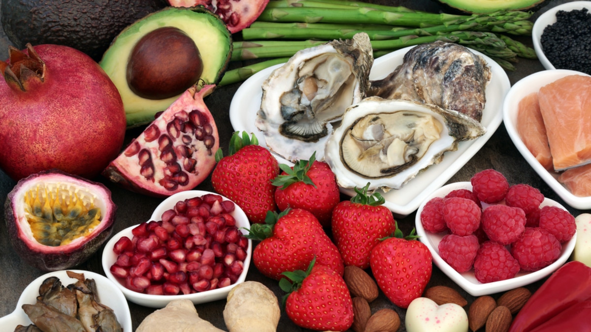 Романтика на тарелке: подобрали лучшие блюда-афродизиаки для незабываемого свидания Романтика на тарелке: подобрали лучшие блюда-афродизиаки для незабываемого свидания