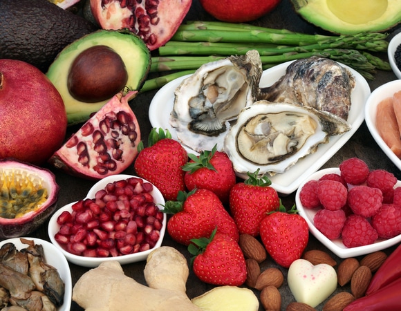 Романтика на тарелке: подобрали лучшие блюда-афродизиаки для незабываемого свидания