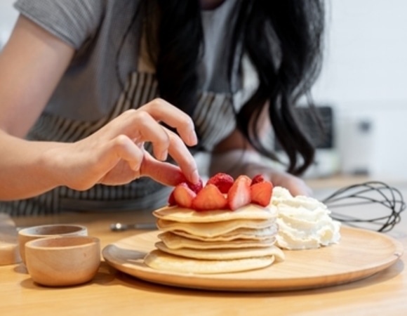 Как приготовить блины в духовке — получается очень оригинально и совершенно не хлопотно Как приготовить блины в духовке — получается очень оригинально и совершенно не хлопотно