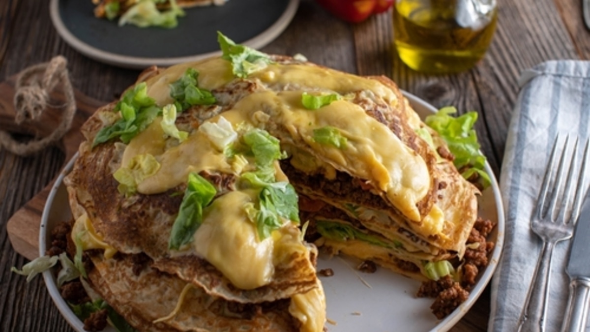 Как приготовить блинный торт — такая оригинальная подача сделает любой стол праздничным