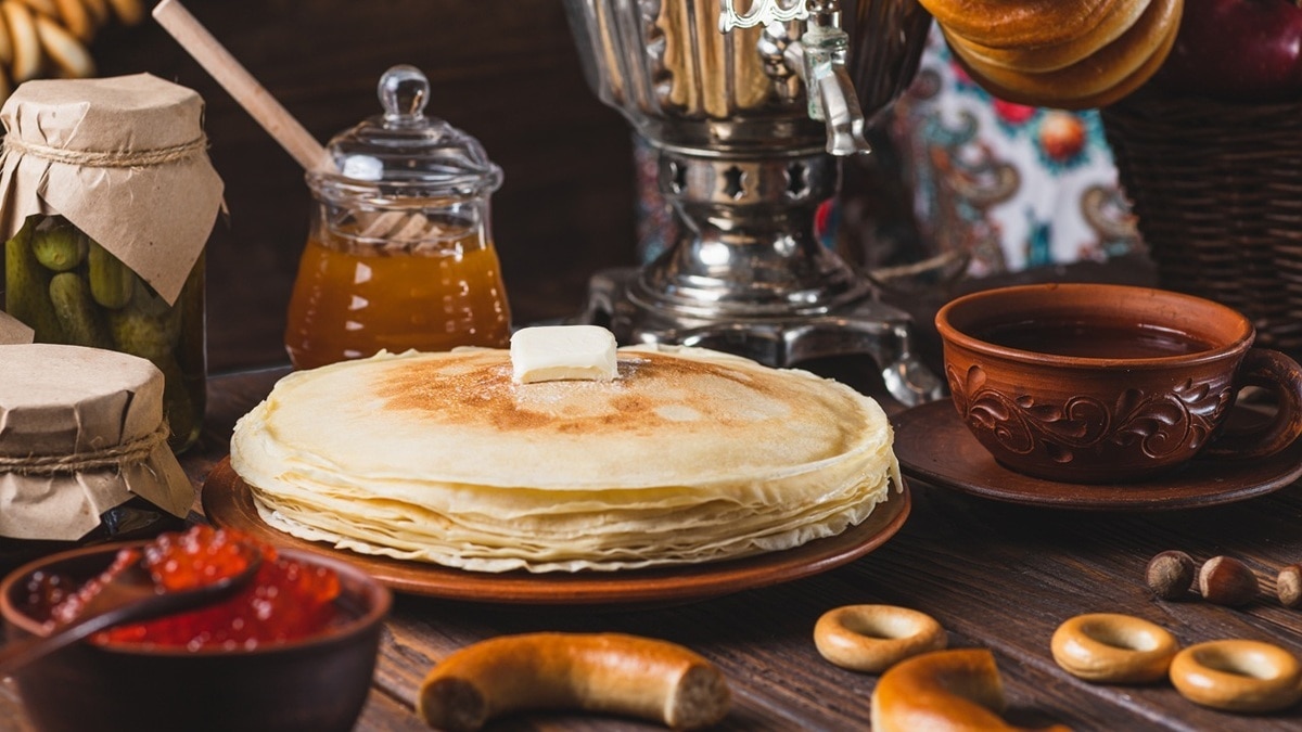 На Прохора Весновея 23 февраля принято готовить блины — раскрываем старинный рецепт