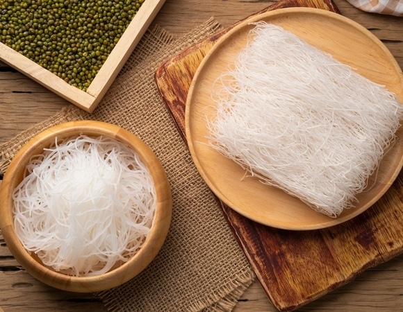 Макароны меняем на стеклянную лапшу? Стало известно, чем полезна фунчоза 