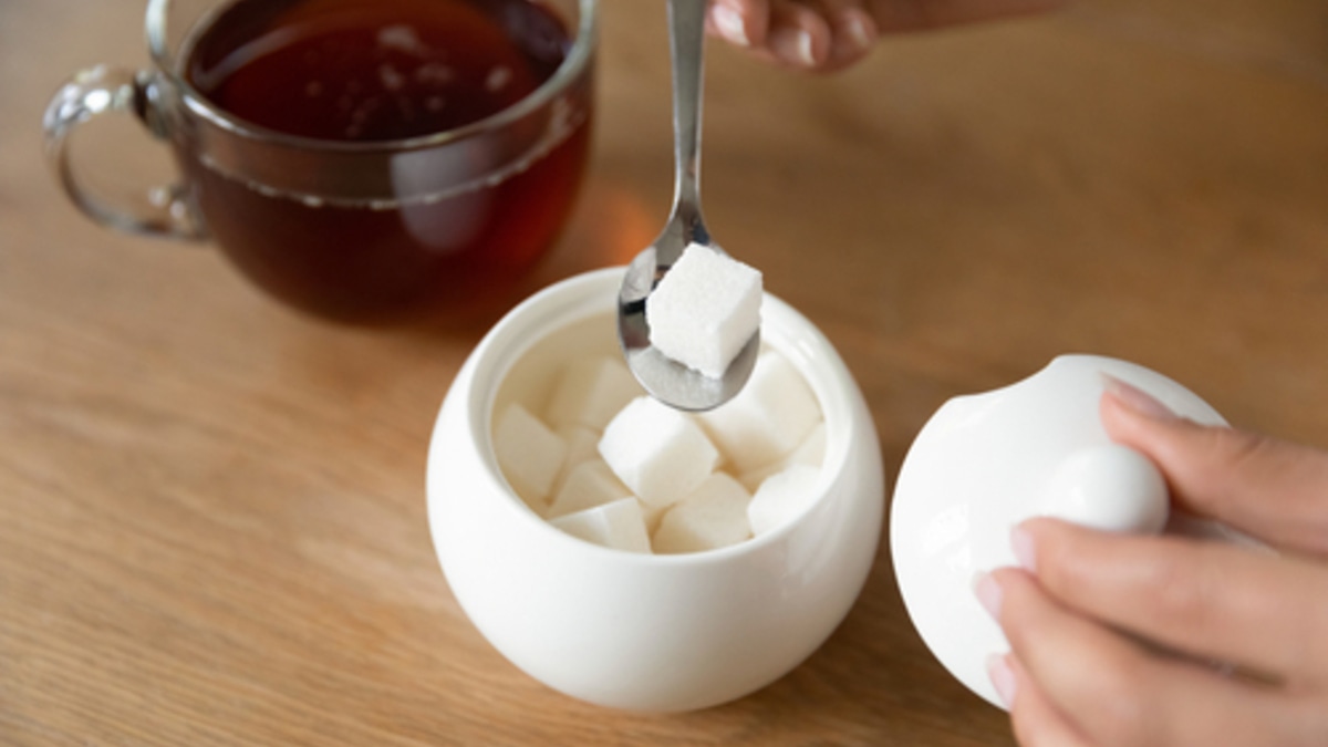 Не кровь, а засахаренное варенье: что происходит с организмом, если вовремя не сказать сладкому «стоп» Не кровь, а засахаренное варенье: что происходит с организмом, если вовремя не сказать сладкому «стоп»