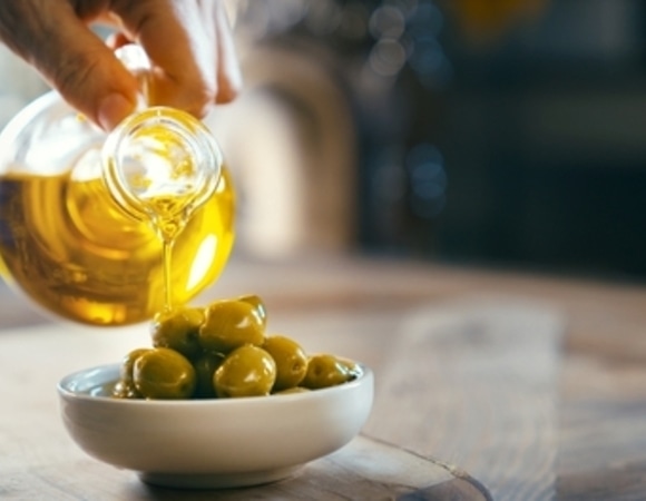 Как выбрать оливковое масло — обратите внимание на сорт и этикетку Как выбрать оливковое масло — обратите внимание на сорт и этикетку