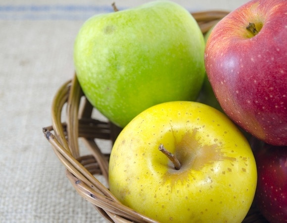 Сколько яблок можно съедать в день, объяснила диетолог-эндокринолог Барредо