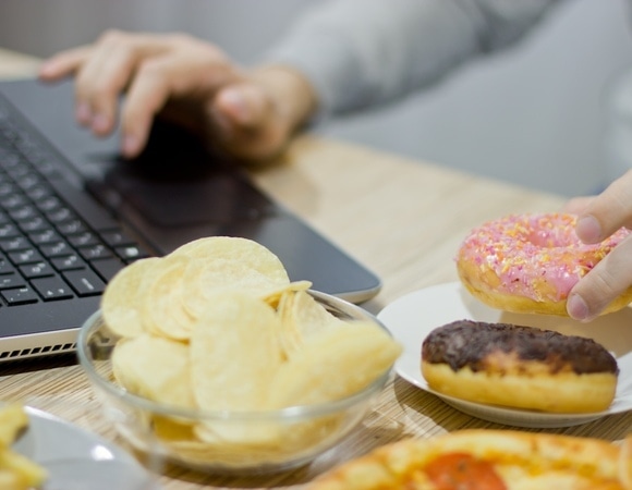 Стоит ли избегать употребления углеводов на ночь? Объясняет диетолог