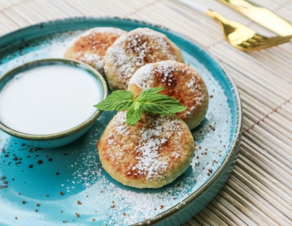 Готовим сырники без творога: два простых рецепта, которые приятно разнообразят завтрак Готовим сырники без творога: два простых рецепта, которые приятно разнообразят завтрак