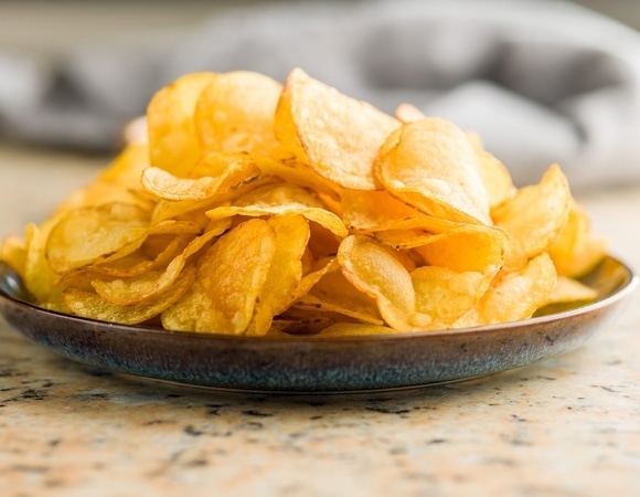 Чипсы и рак: стоит ли паниковать? Мнение эксперта