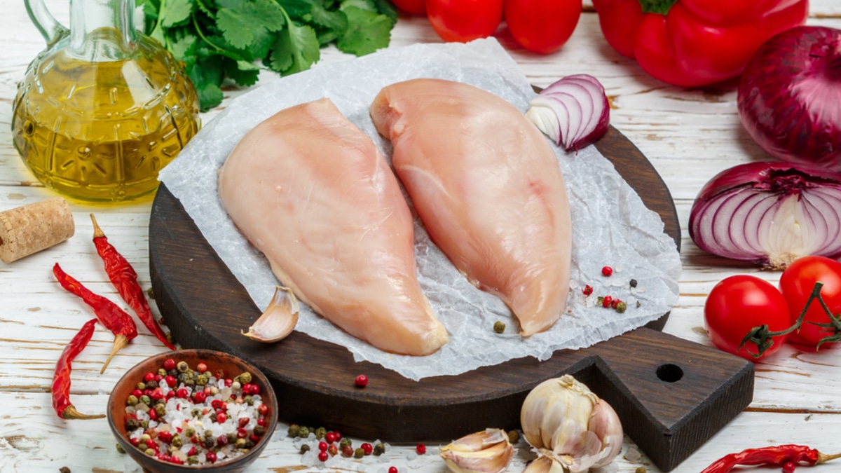 Простые и вкусные салаты с курицей на скорую руку: рецепты на каждый день Простые и вкусные салаты с курицей на скорую руку: рецепты на каждый день