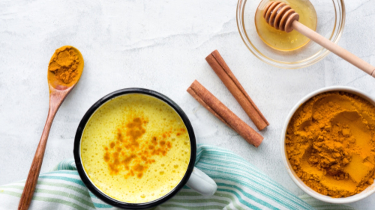 Латте с куркумой: простой рецепт «эликсира молодости» — прилив сил даже без кофеина