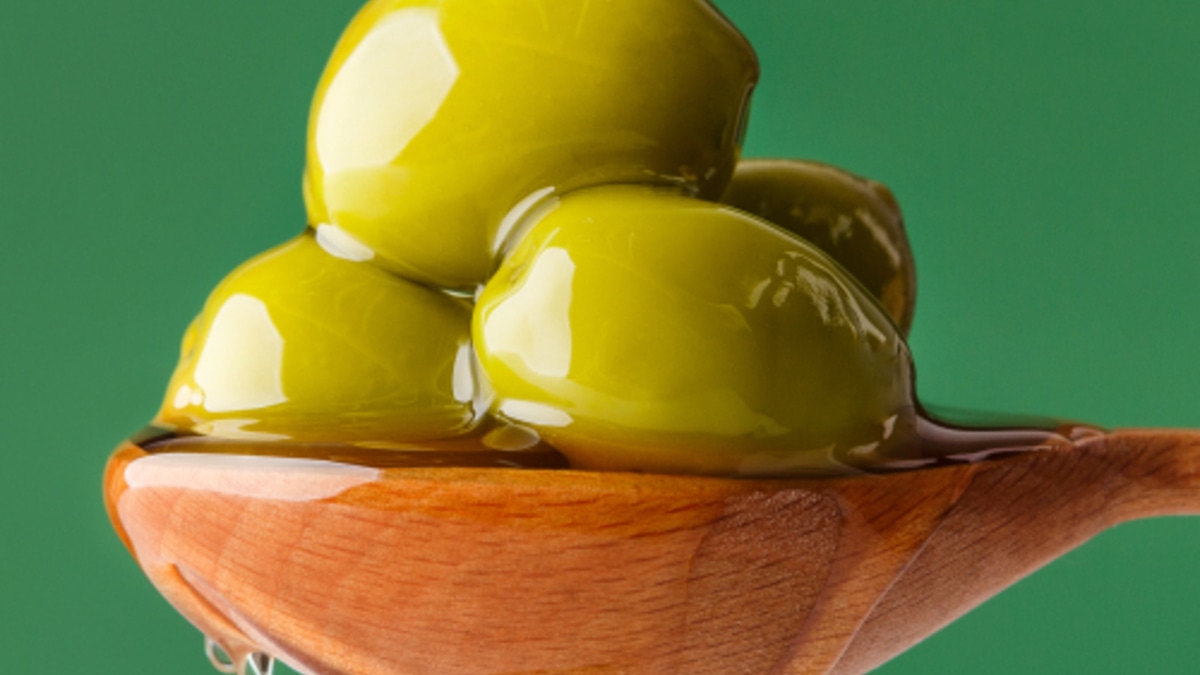 От простой закуски до деликатеса: как подать оливки, чтобы удивить гостей