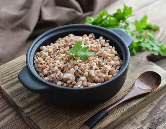 Хотите испортить гречку? Просто добавьте это — единственное, с чем нельзя сочетать полезную крупу