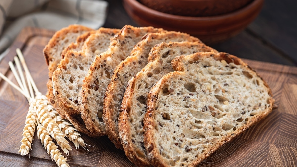 Какой хлеб можно есть в пост, а какой нельзя?