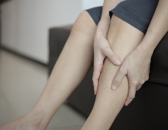 Легкость в ногах: названы продукты, которые облегчат симптомы варикоза