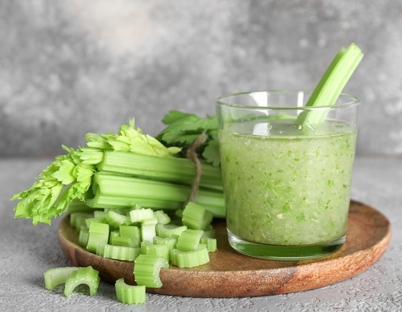 Топ-3 низкокалорийных перекусов — жира на талии больше не будет