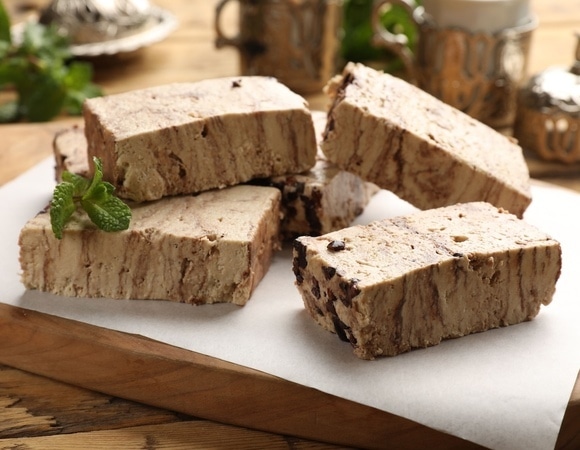 Даже если здоровы — не расслабляйтесь: стало известно, кому противопоказана халва Даже если здоровы — не расслабляйтесь: стало известно, кому противопоказана халва