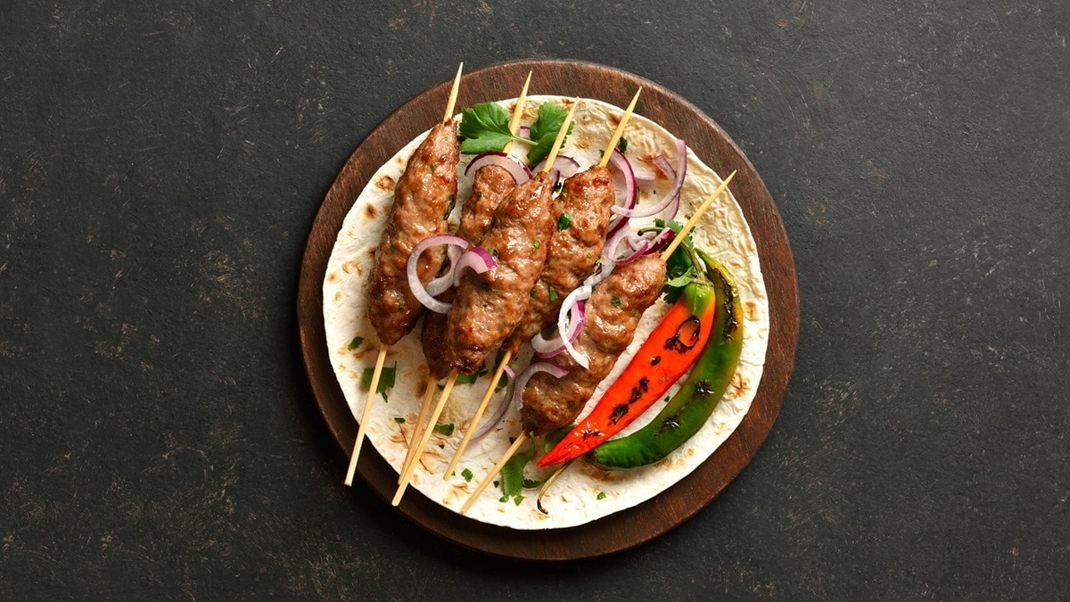 Что сделать из фарша кроме котлет? Чили кон карне, тако и кебабы