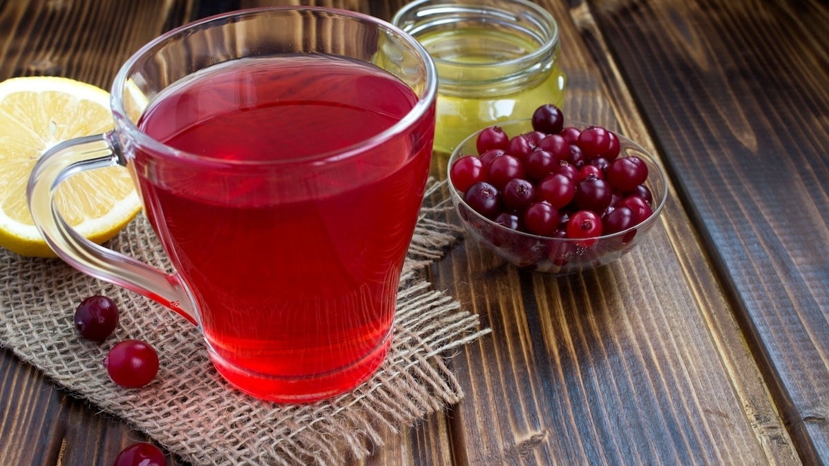 Чем морс отличается от компота? Эксперты назвали главные преимущества ягодного напитка
