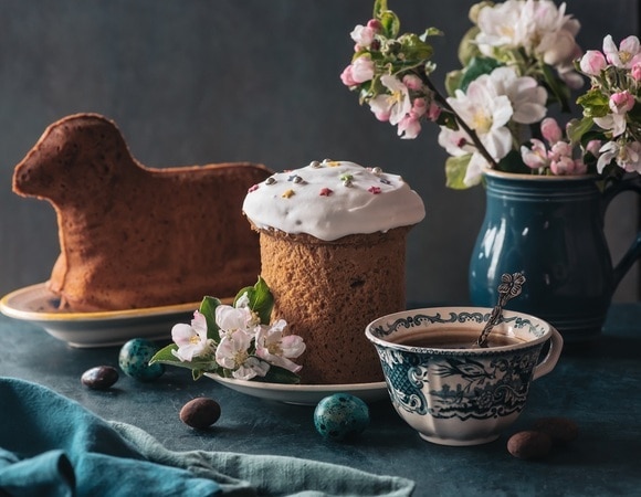 «Огромное количество углеводов»: чем лучше всего запивать куличи, объяснила диетолог Мухина «Огромное количество углеводов»: чем лучше всего запивать куличи, объяснила диетолог Мухина