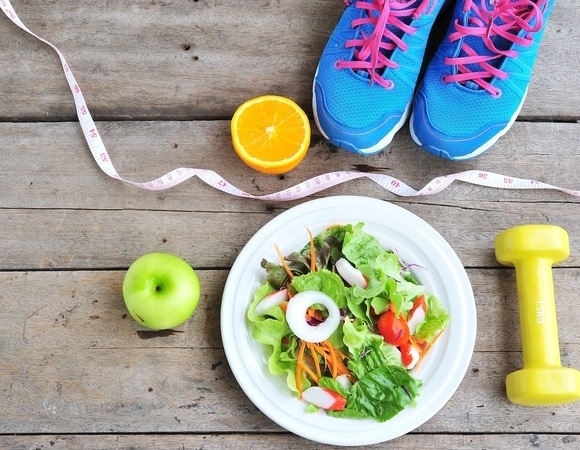 Диета или спортзал: эксперт объяснила, как лучше сжигать лишний жир  