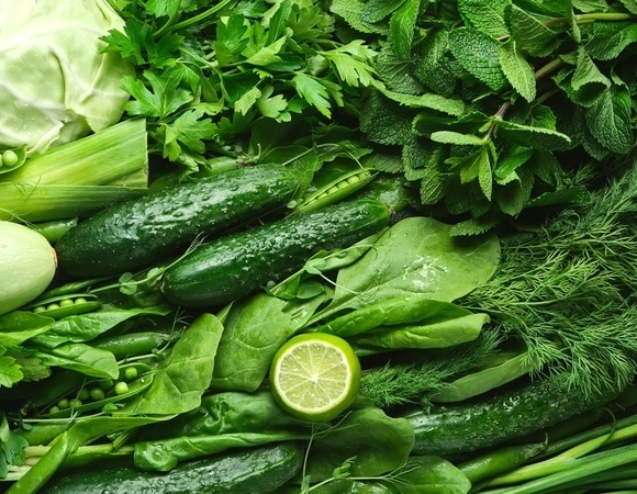 Как сделать салат, который поможет убрать жир на талии? Доктор Агапкин все объяснил