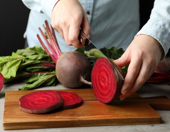 Шесть продуктов для здорового сердца назвал диетолог Гинзбург — в списке свекла и масло Шесть продуктов для здорового сердца назвал диетолог Гинзбург — в списке свекла и масло