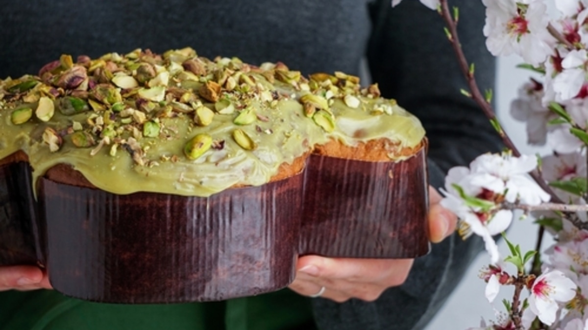 Три самых экстравагантных рецепта пасхальных куличей: «Дубайский», в стиле «Синнабон» и «Красный бархат»